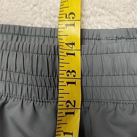 NWT Athletic Works Women's Pull-On Core Piped Run Shorts Size XXXL 22 Green - Picture 11 of 12